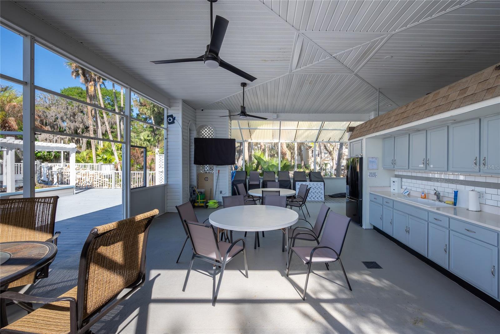 Image 48 of 50 For 239 River Village Drive