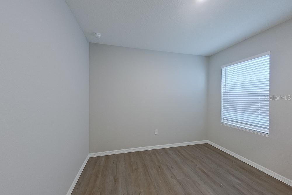 Image 11 of 20 For 32036 Katelin Circle