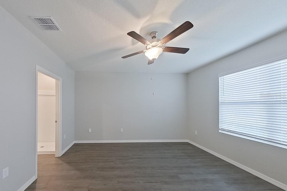 Image 14 of 20 For 32036 Katelin Circle