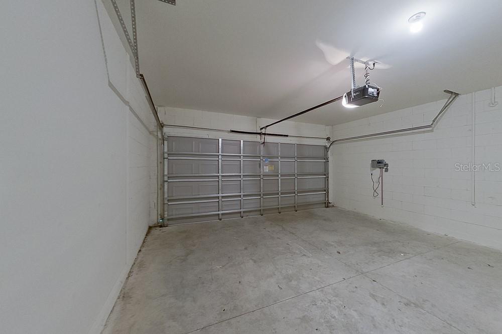 Image 17 of 20 For 32036 Katelin Circle