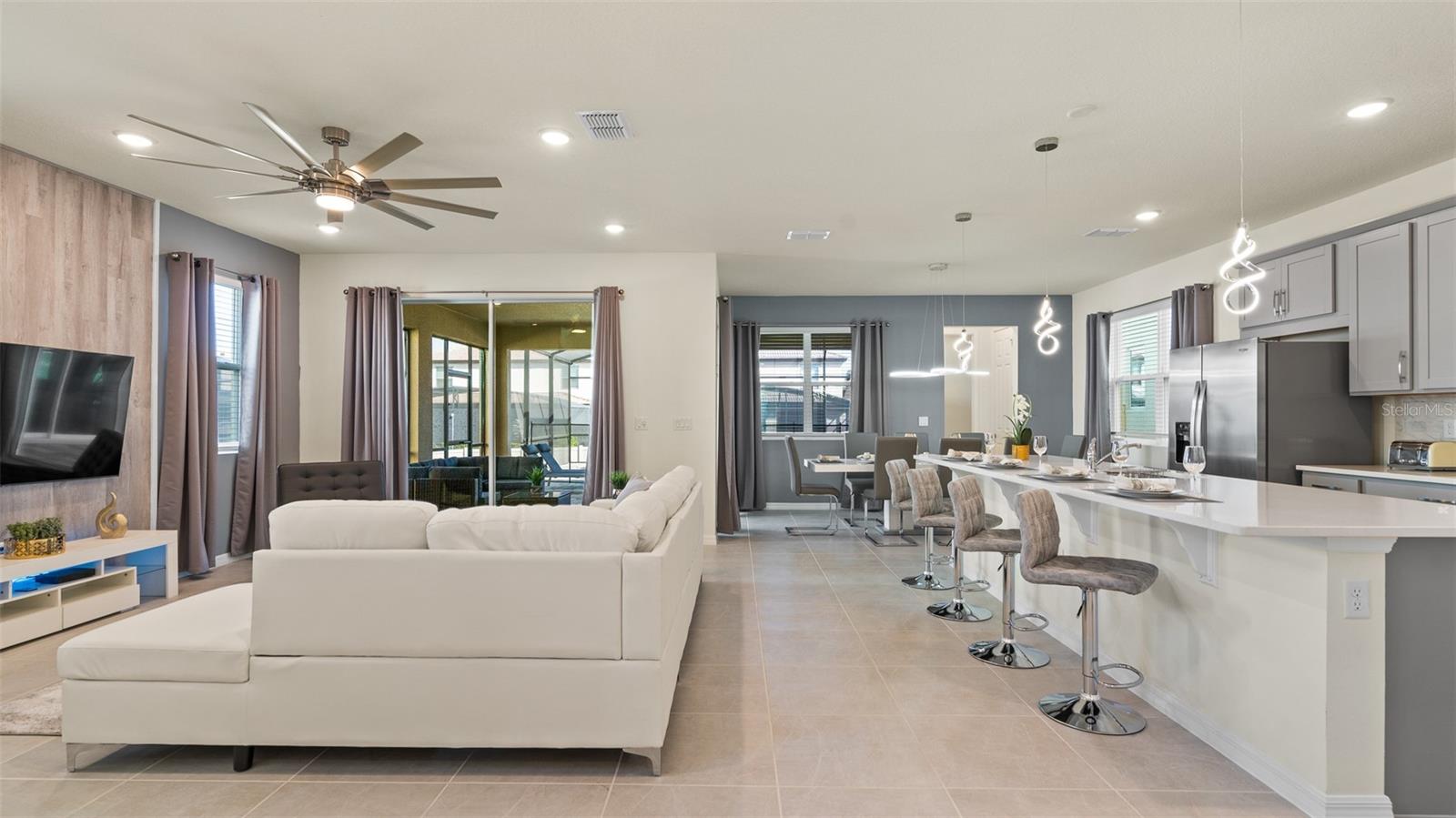 Image 23 of 87 For 8917 Coconut Breeze Drive