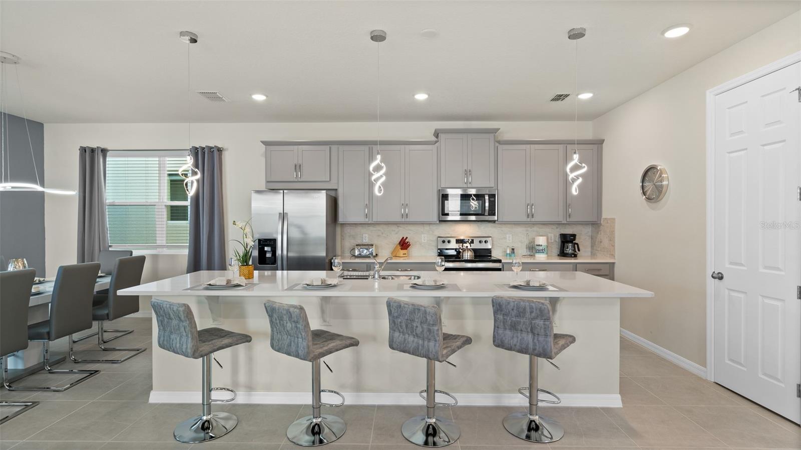 Image 25 of 87 For 8917 Coconut Breeze Drive