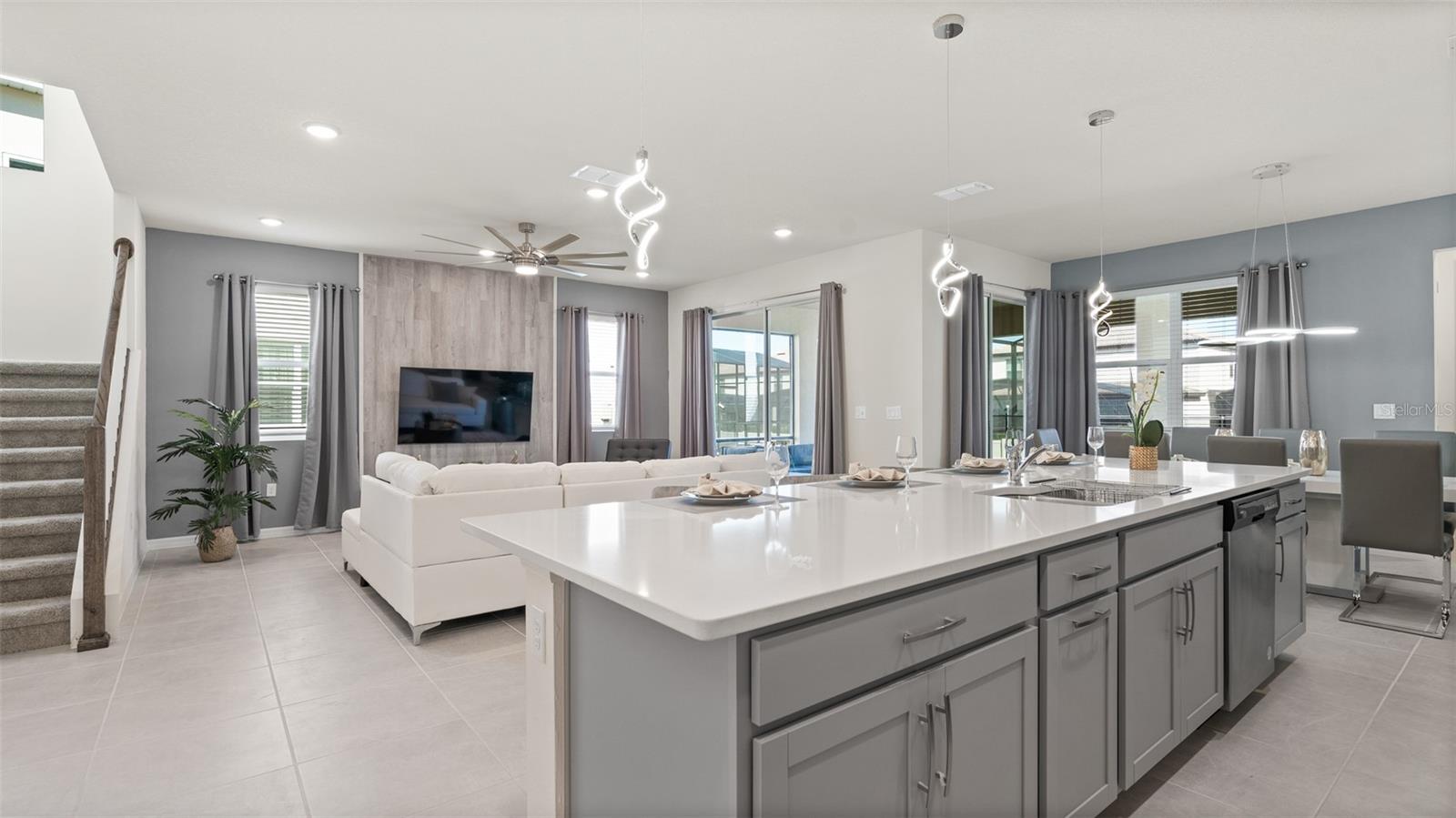 Image 27 of 87 For 8917 Coconut Breeze Drive