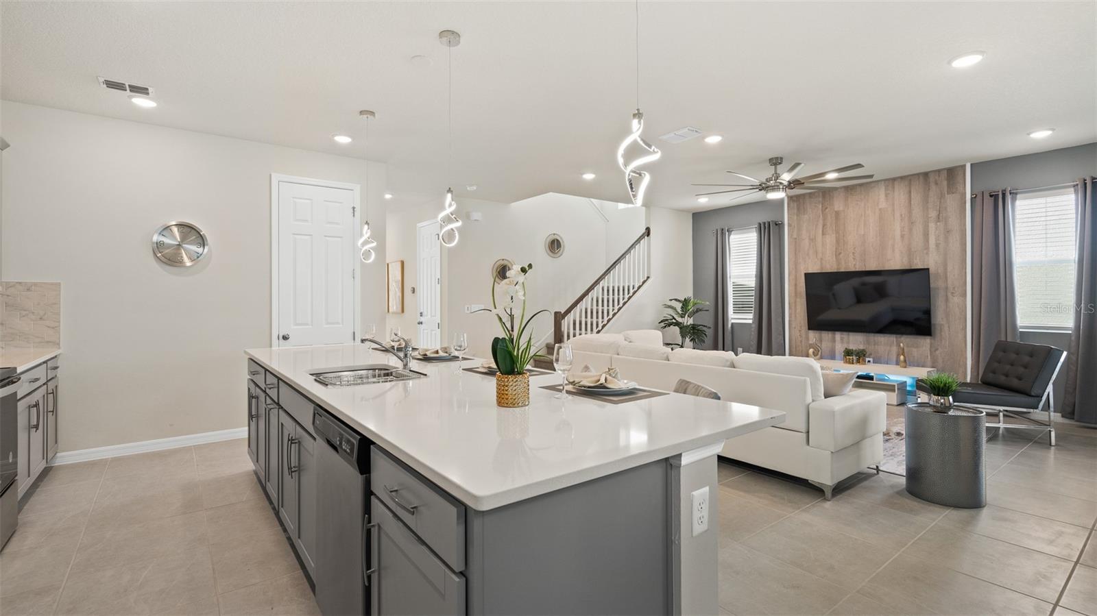 Image 30 of 87 For 8917 Coconut Breeze Drive