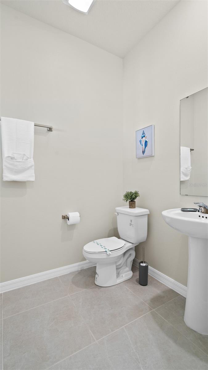 Image 36 of 87 For 8917 Coconut Breeze Drive