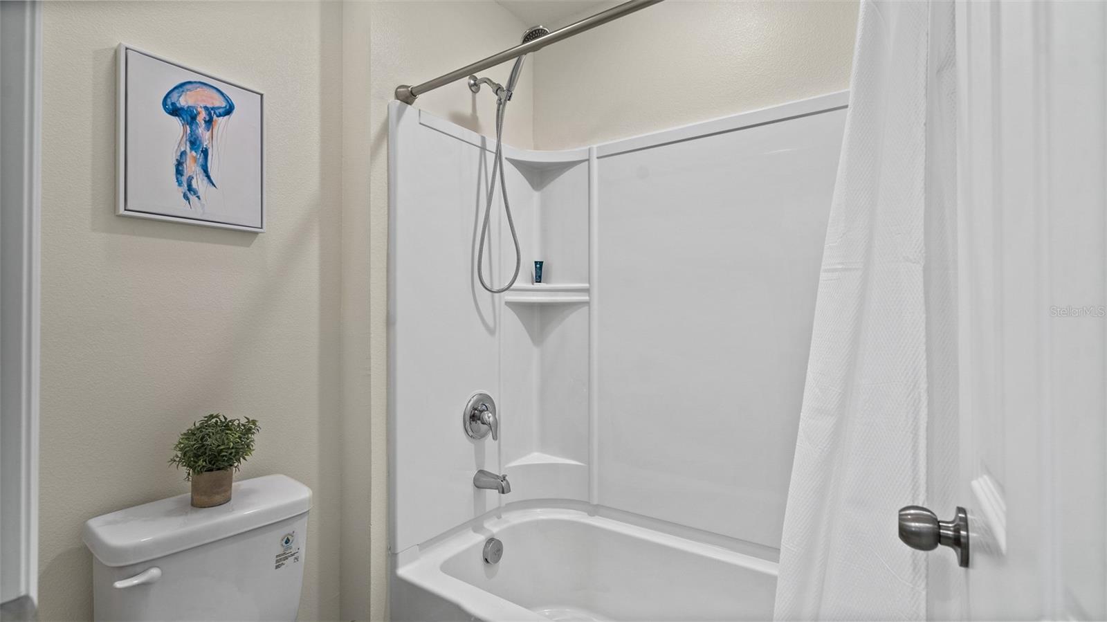 Image 54 of 87 For 8917 Coconut Breeze Drive