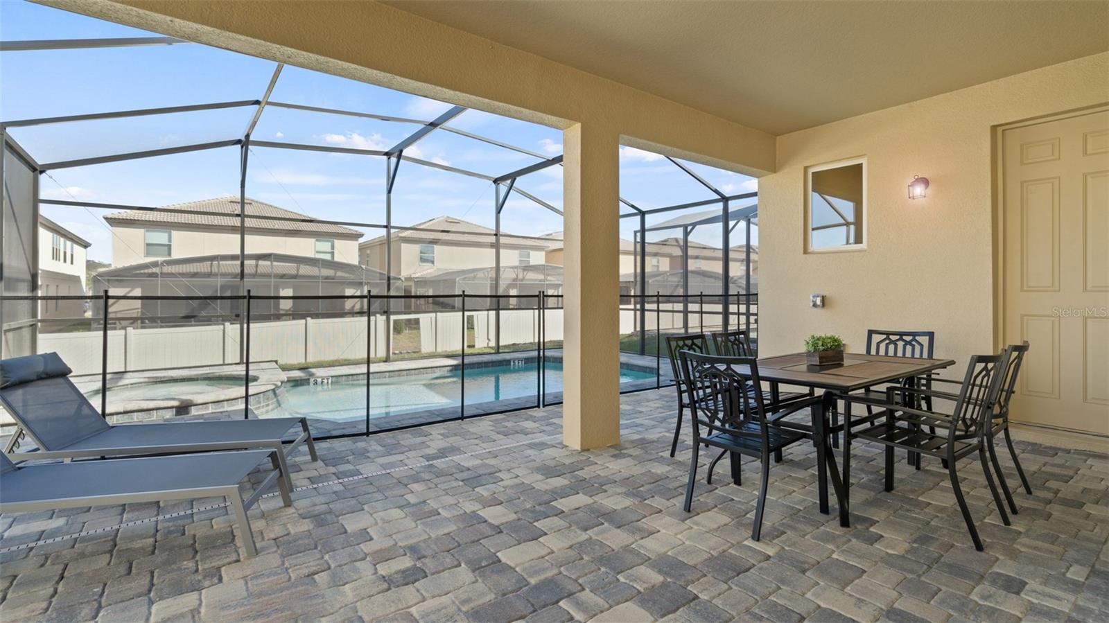 Image 81 of 87 For 8917 Coconut Breeze Drive