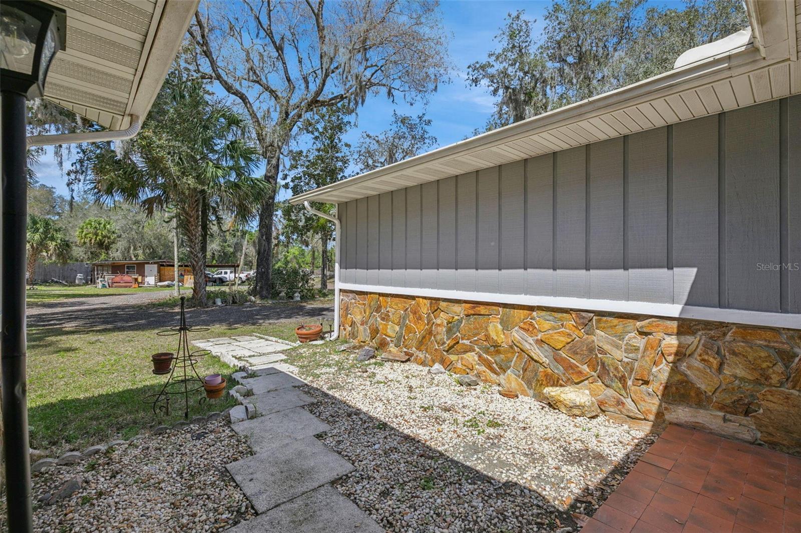 Image 4 of 33 For 1135 State Road 46