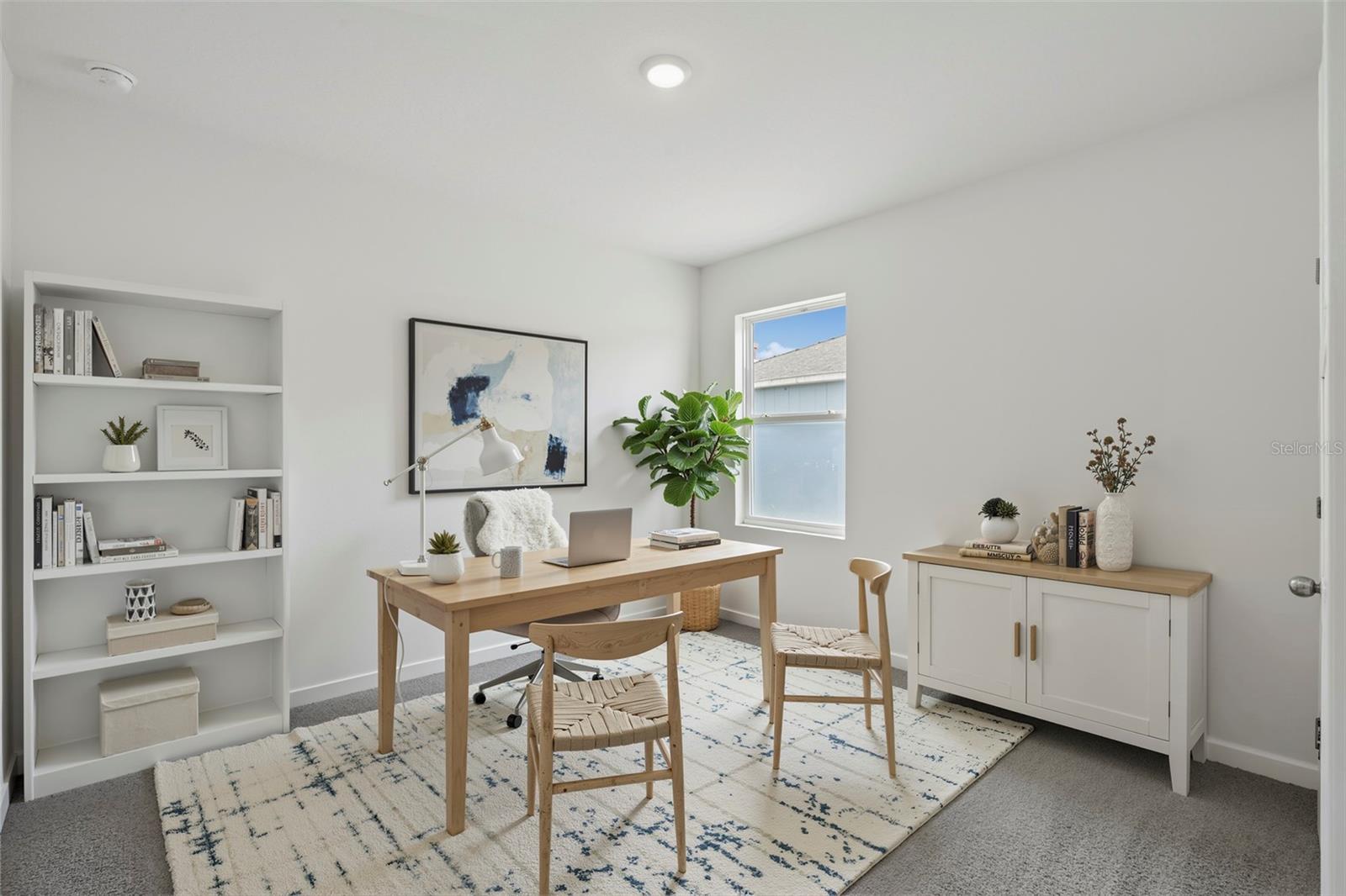 Image 8 of 18 For 1332 Grand Flora Lane