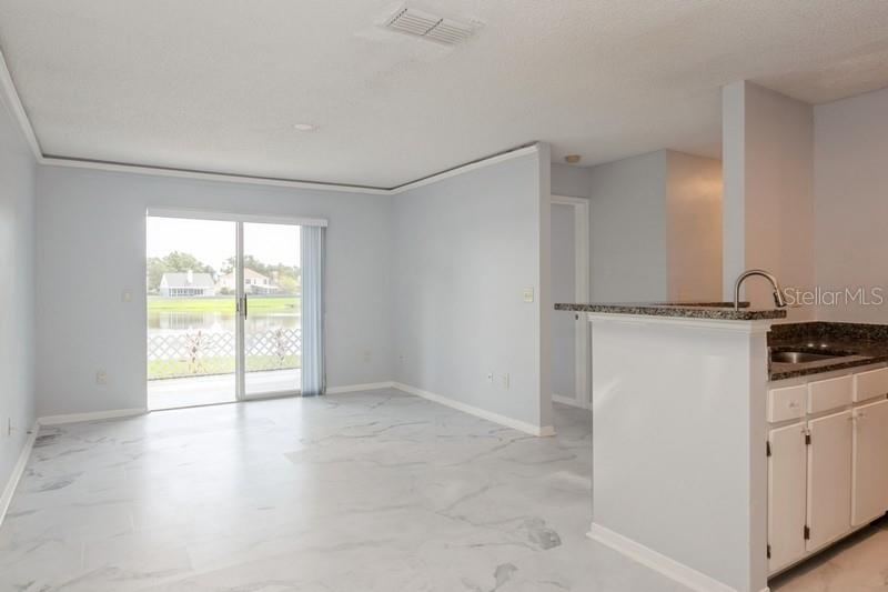 Image 5 of 29 For 2501 Grassy Point Drive 107