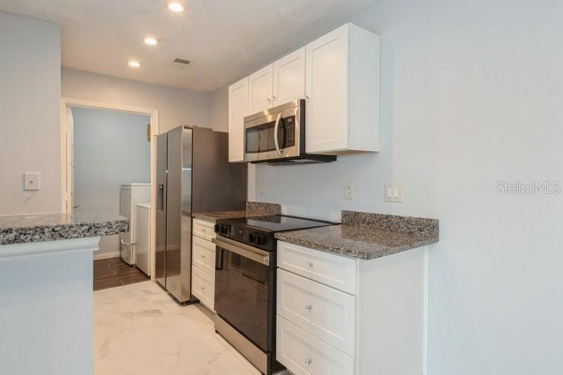 Image 9 of 29 For 2501 Grassy Point Drive 107