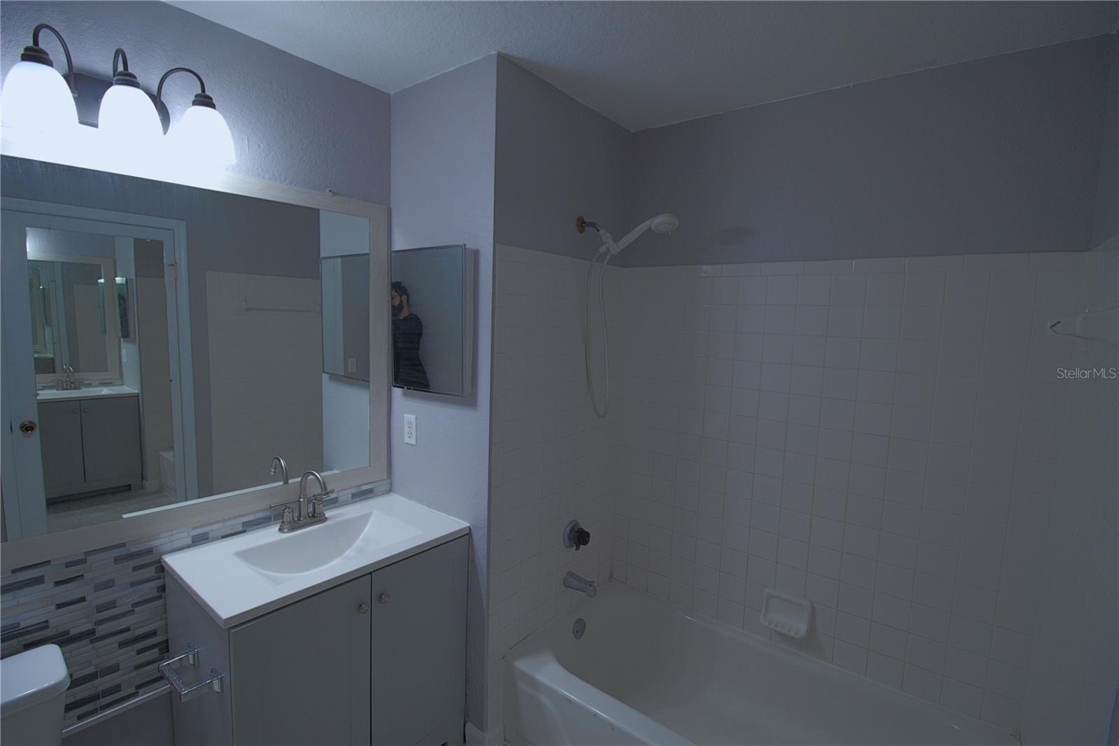 Image 16 of 22 For 8837 Latrec Avenue 5206