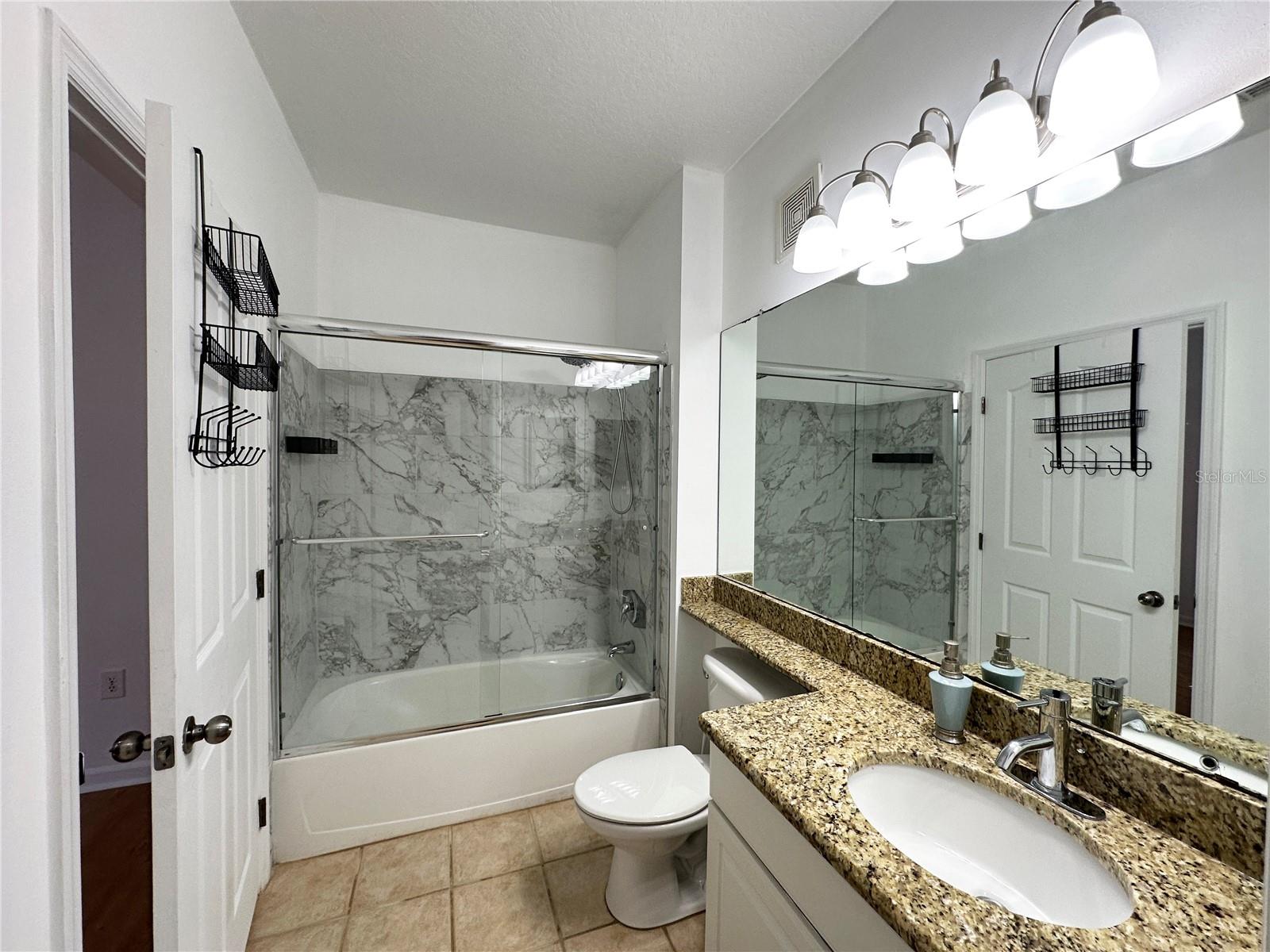 Image 17 of 45 For 12843 Madison Pointe Circle 201