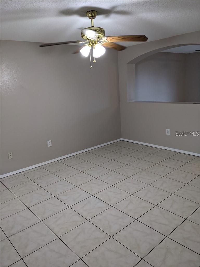 Image 11 of 31 For 1152 Carey Glen Circle