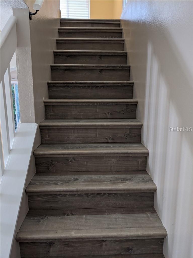 Image 20 of 31 For 1152 Carey Glen Circle