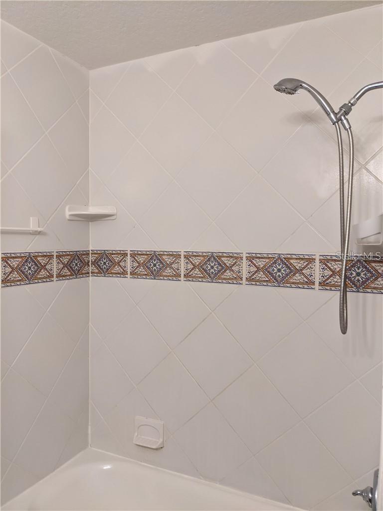 Image 23 of 31 For 1152 Carey Glen Circle