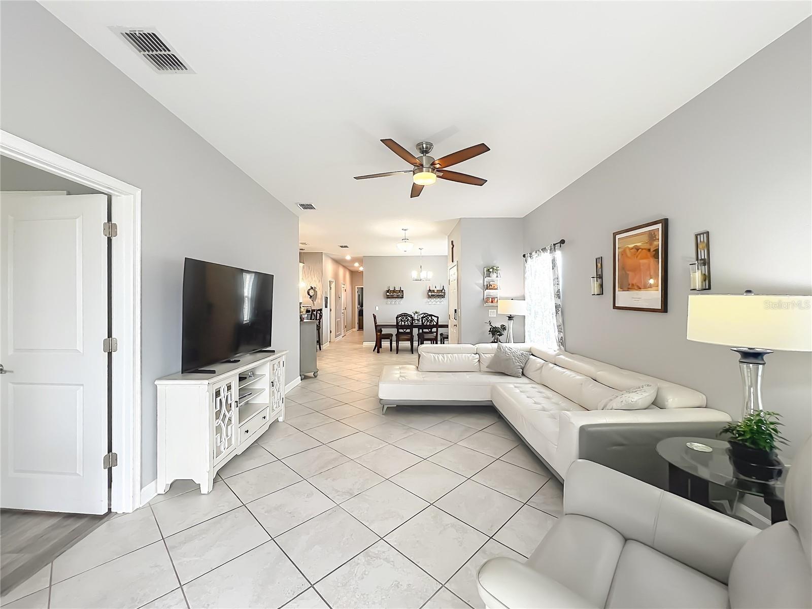 Image 21 of 58 For 3556 Belland Circle F