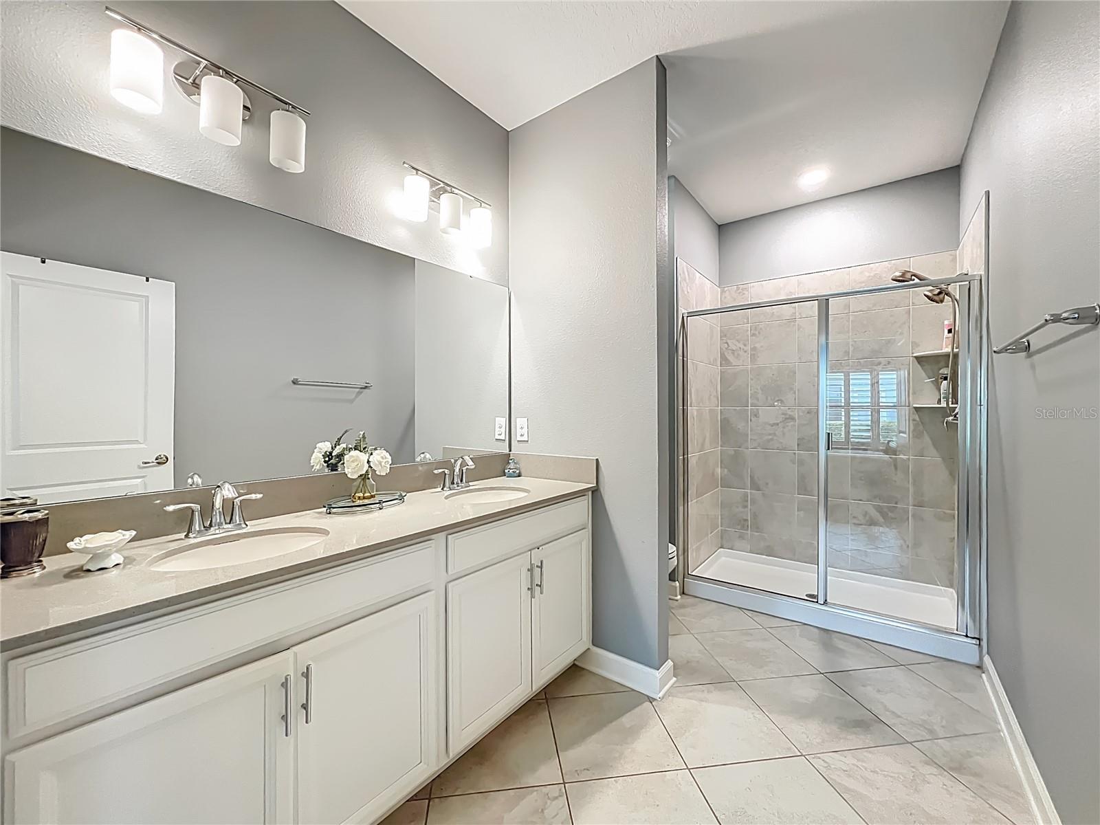 Image 34 of 58 For 3556 Belland Circle F