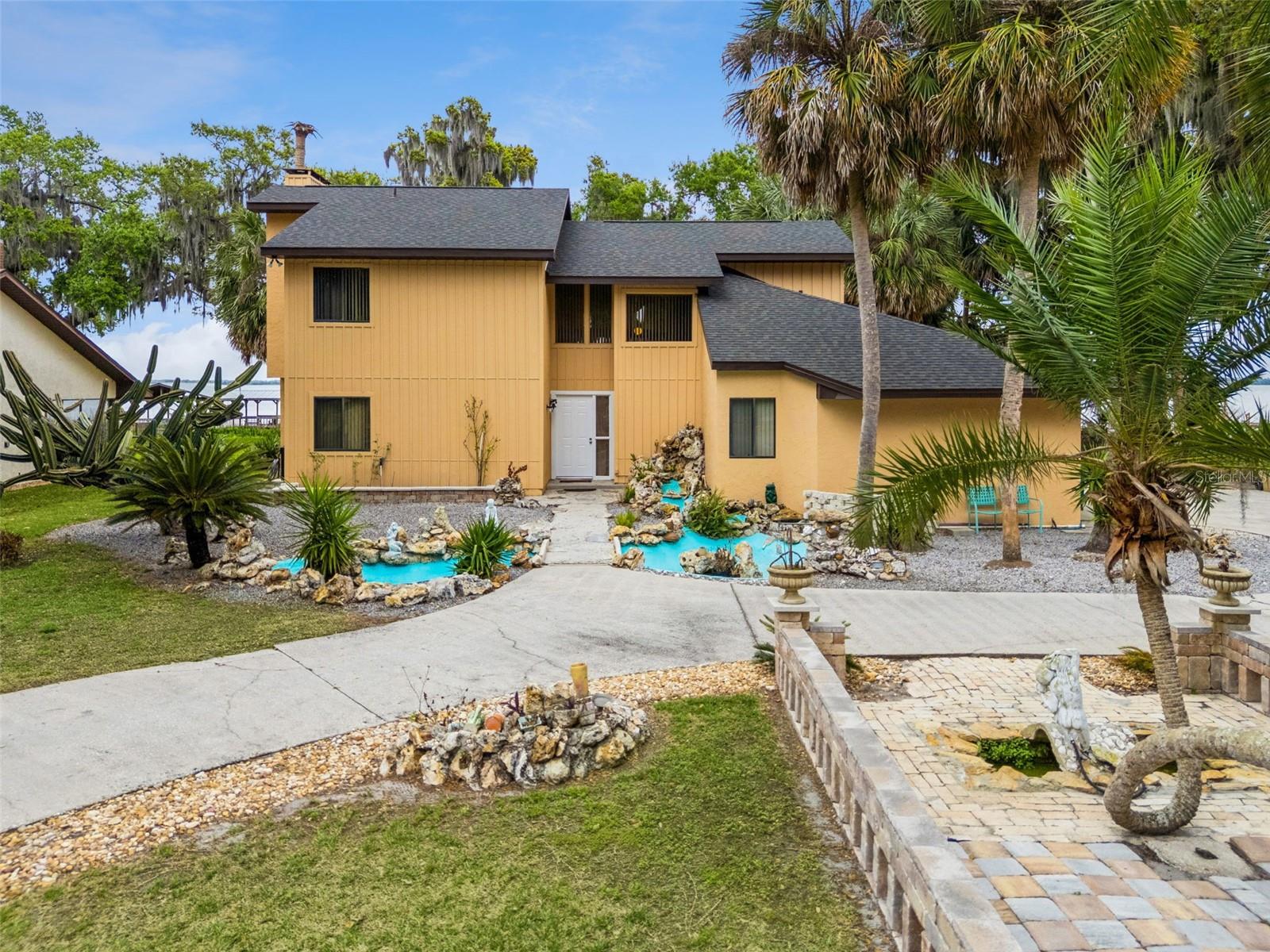 Details for 35312 Griffin Drive, FRUITLAND PARK, FL 34731