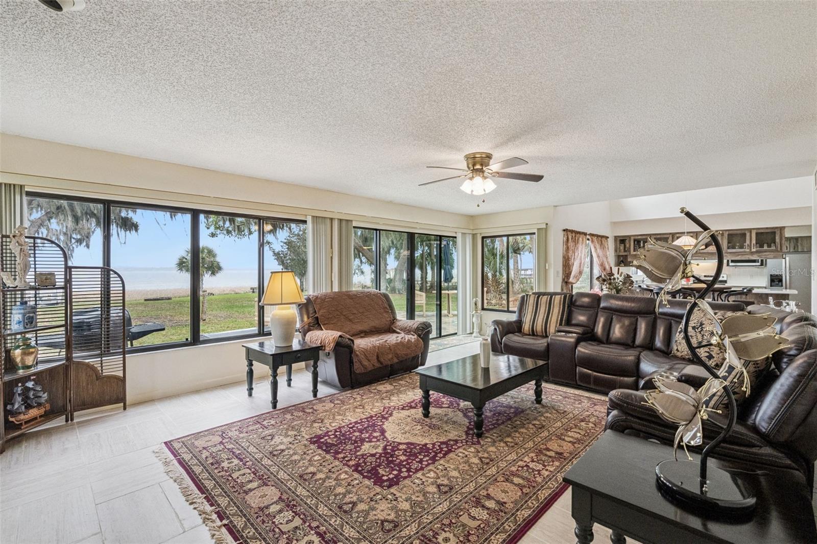 Image 11 of 57 For 35312 Griffin Drive