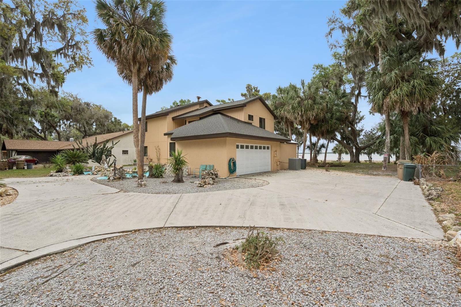 Image 33 of 57 For 35312 Griffin Drive