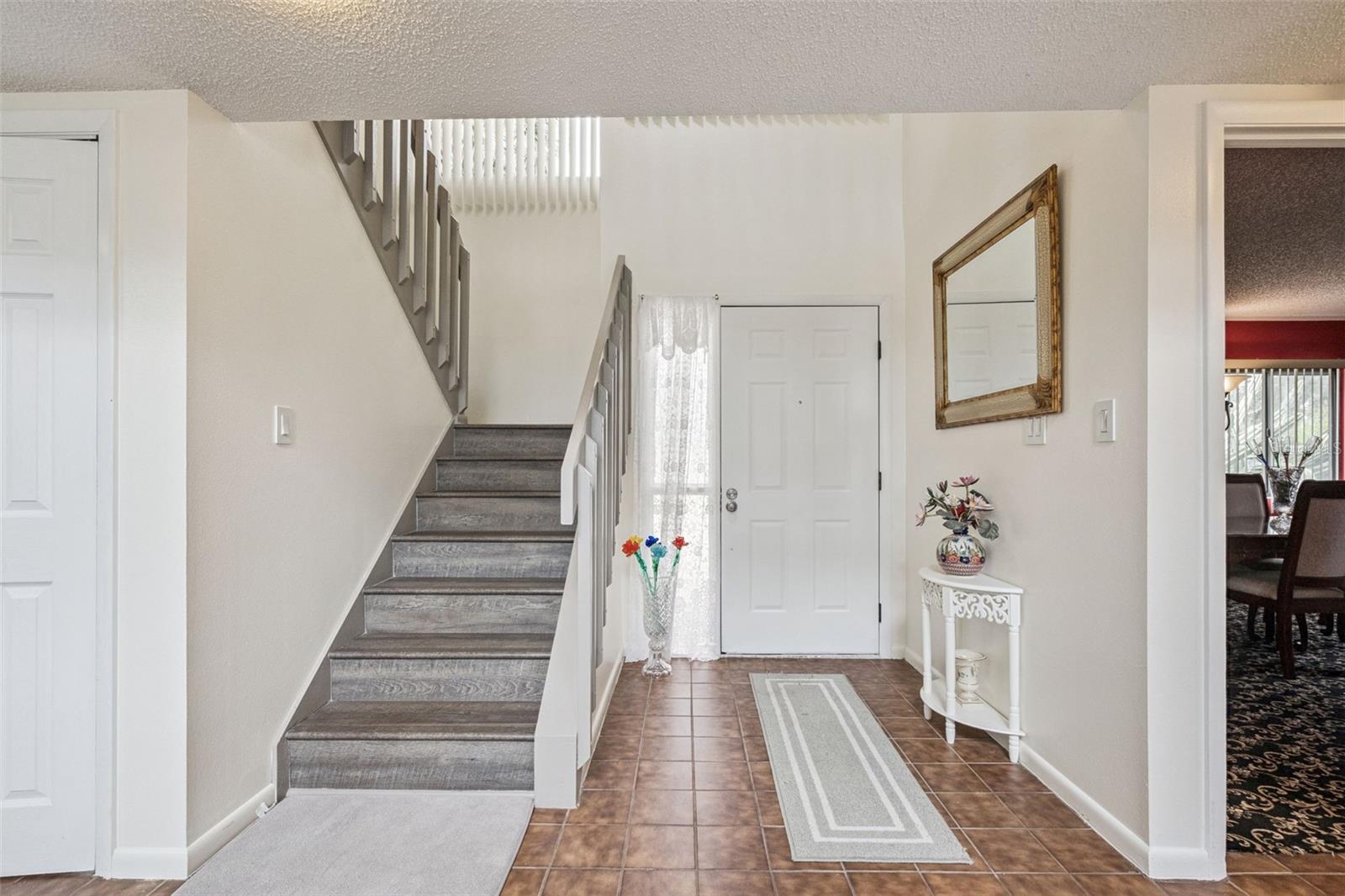 Image 4 of 57 For 35312 Griffin Drive