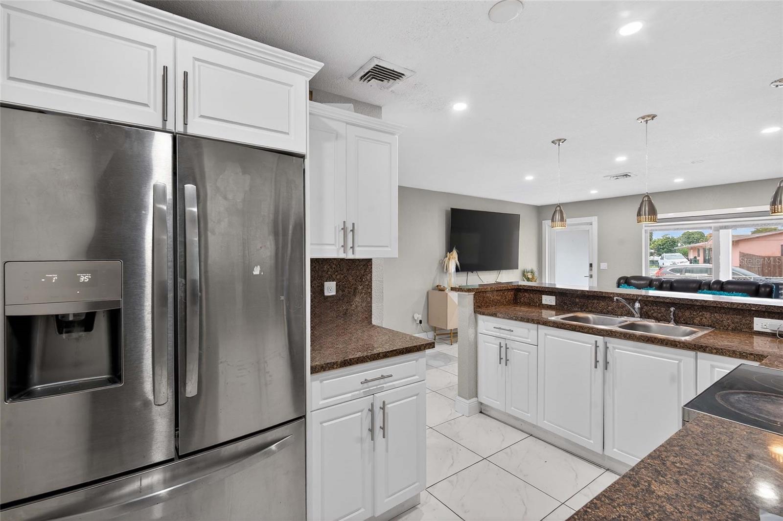 Image 11 of 30 For 17311 49th Avenue