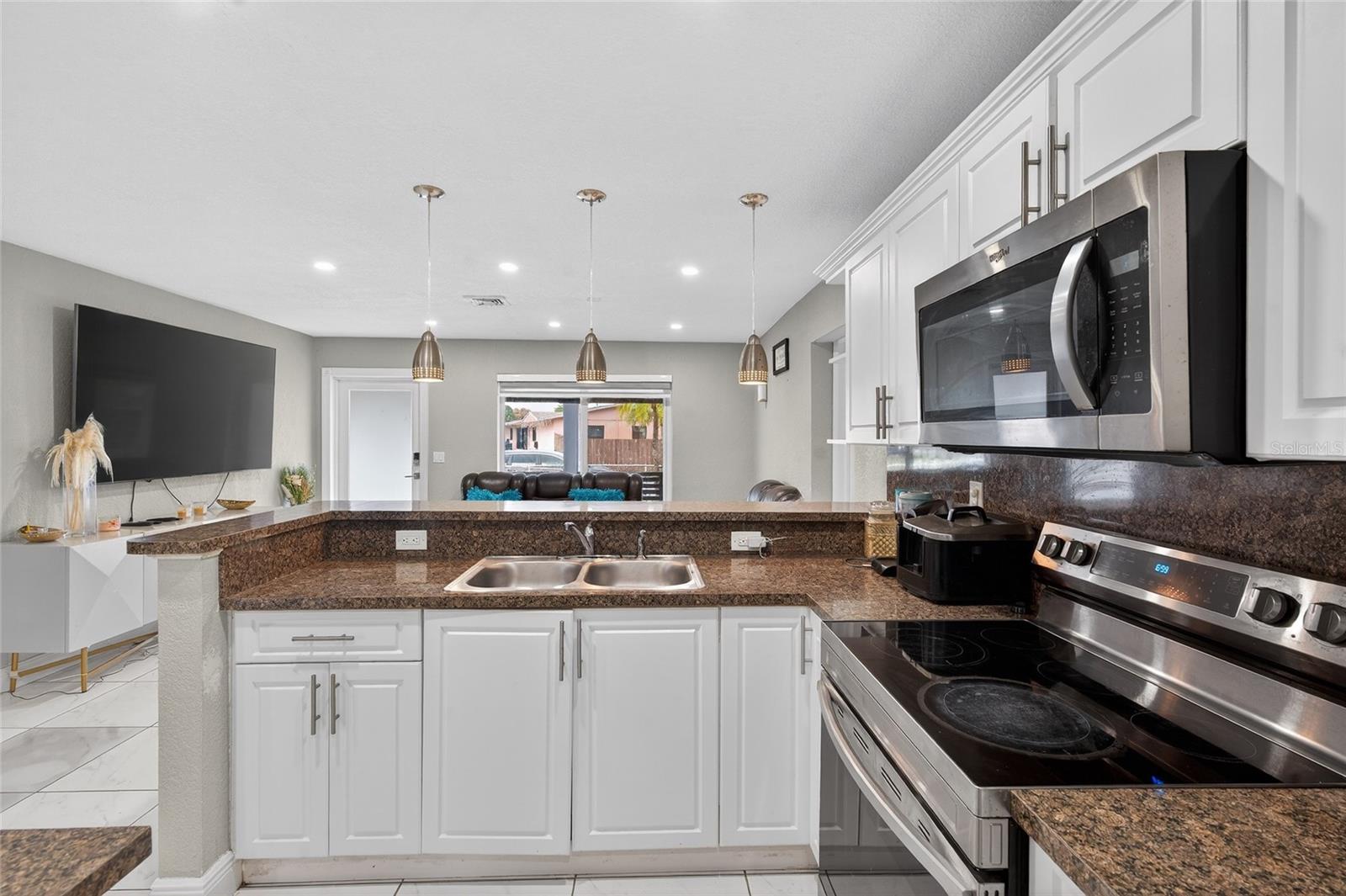 Image 12 of 30 For 17311 49th Avenue