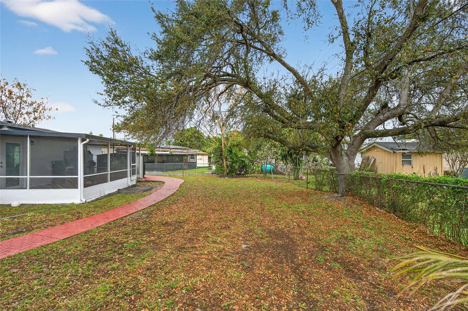 Image 27 of 30 For 17311 49th Avenue