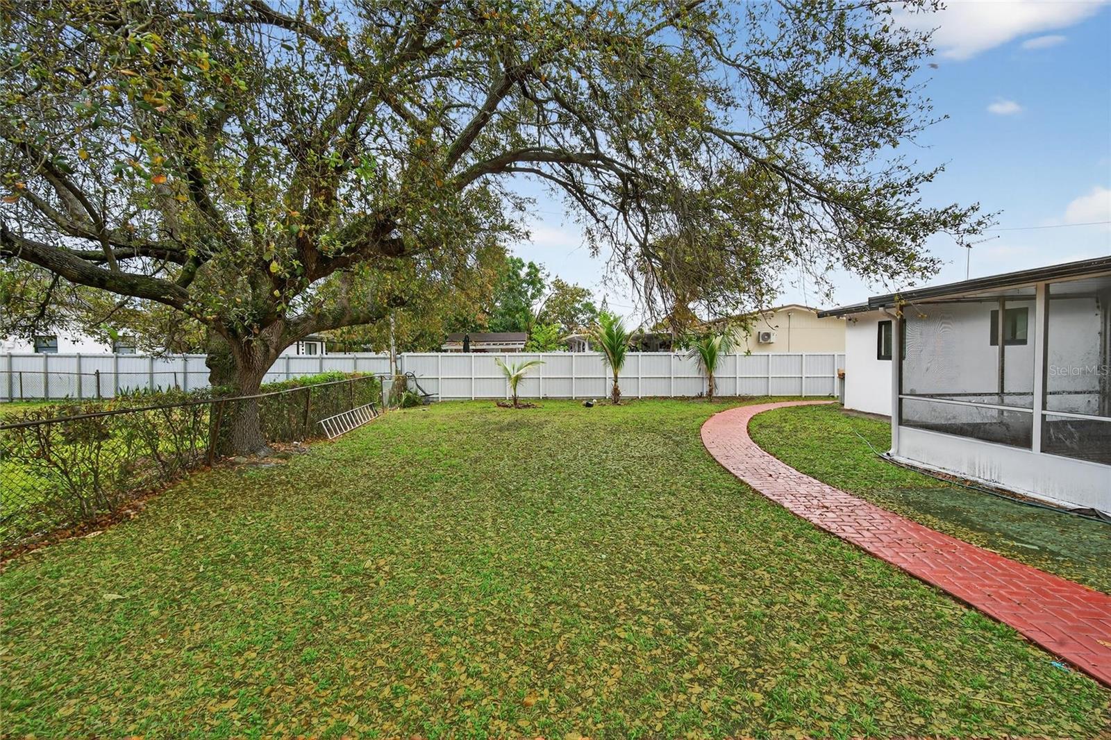 Image 28 of 30 For 17311 49th Avenue