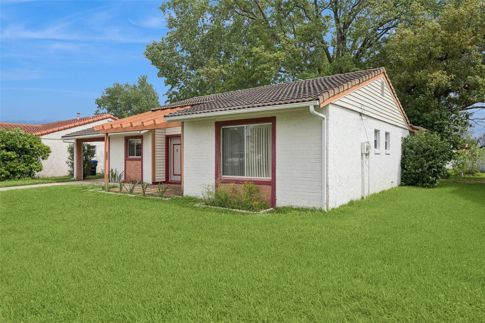 Image 2 of 23 For 10113 Musket Lane