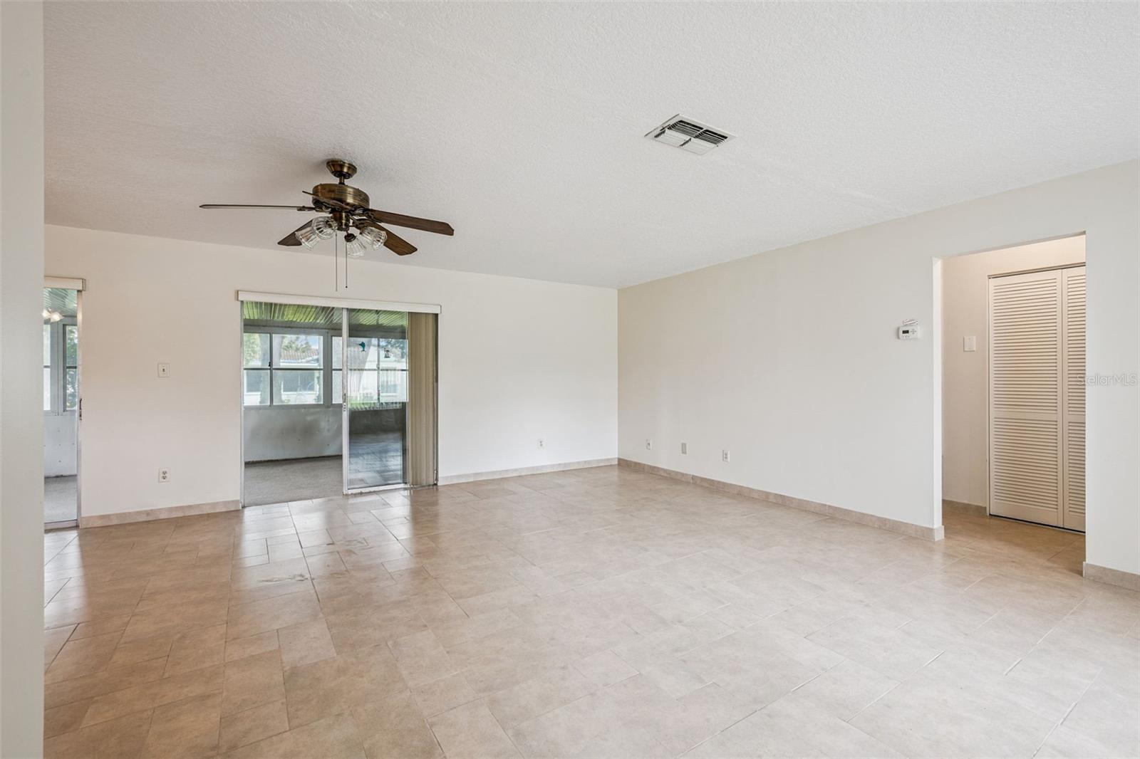 Image 5 of 23 For 10113 Musket Lane