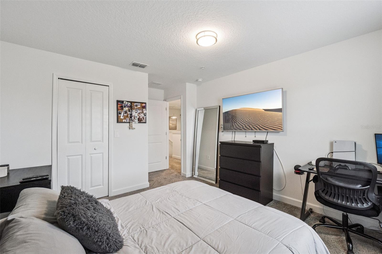 Image 22 of 34 For 11473 Listening Drive