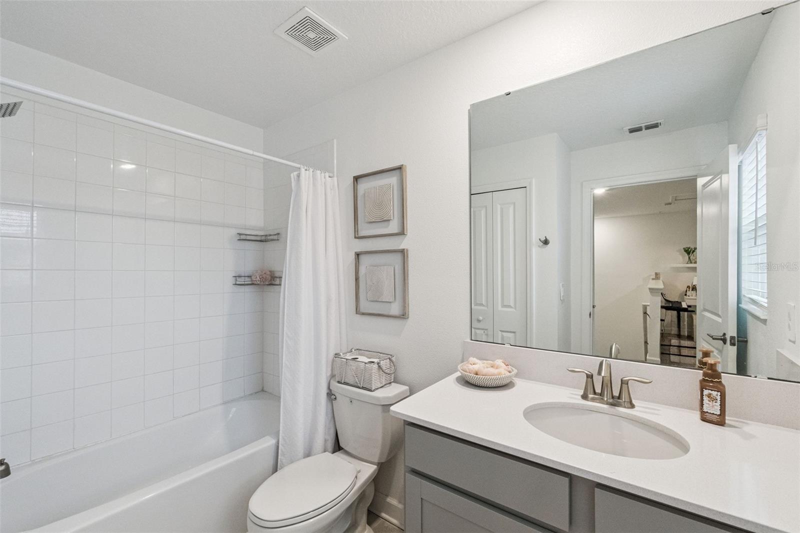 Image 25 of 34 For 11473 Listening Drive