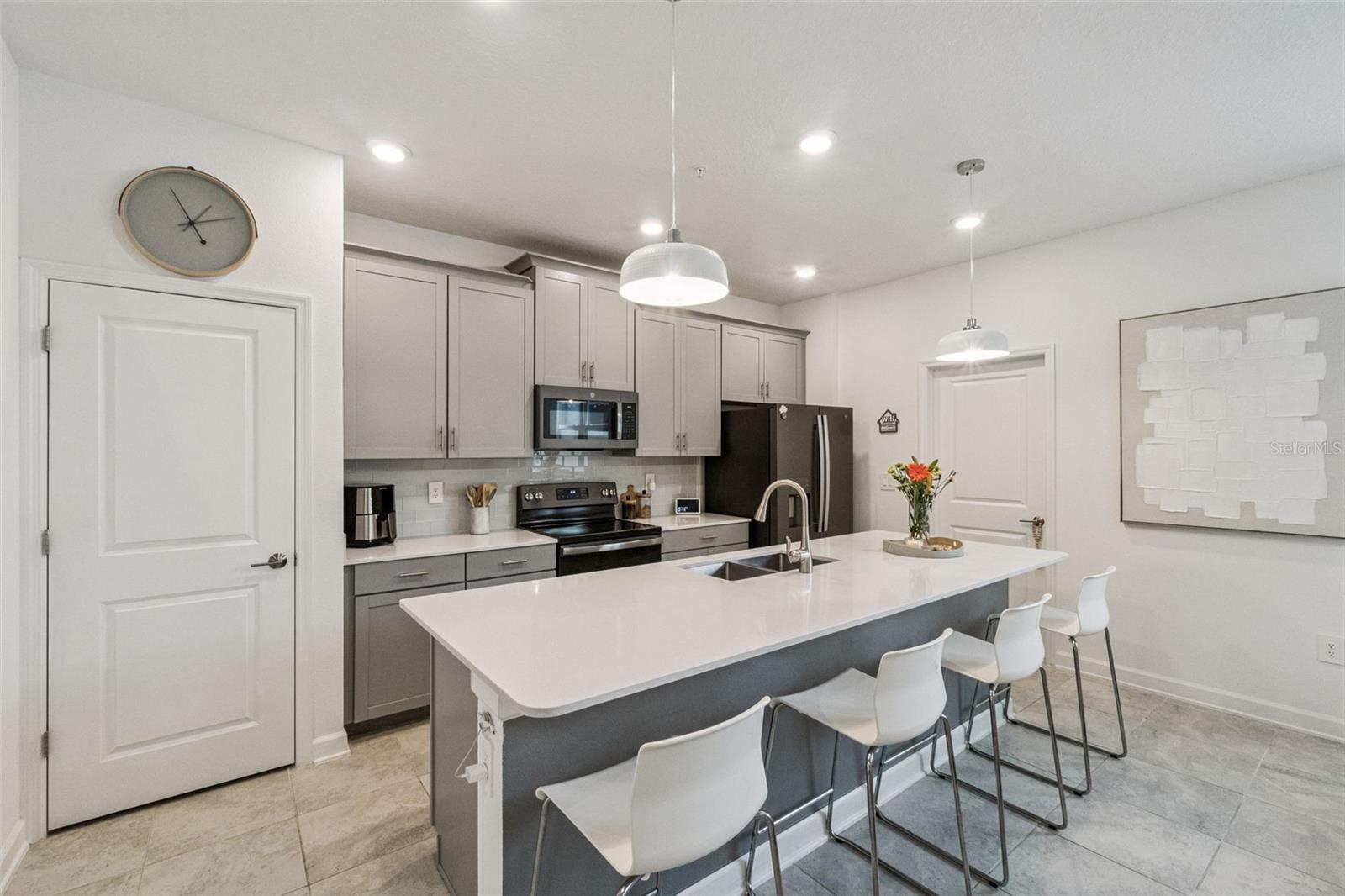 Image 8 of 34 For 11473 Listening Drive