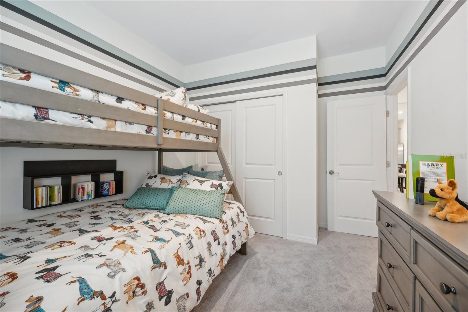 Image 14 of 47 For 6024 Cliffbow Loop Way