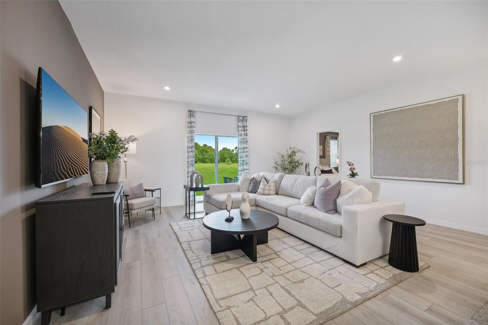 Image 20 of 47 For 6024 Cliffbow Loop Way