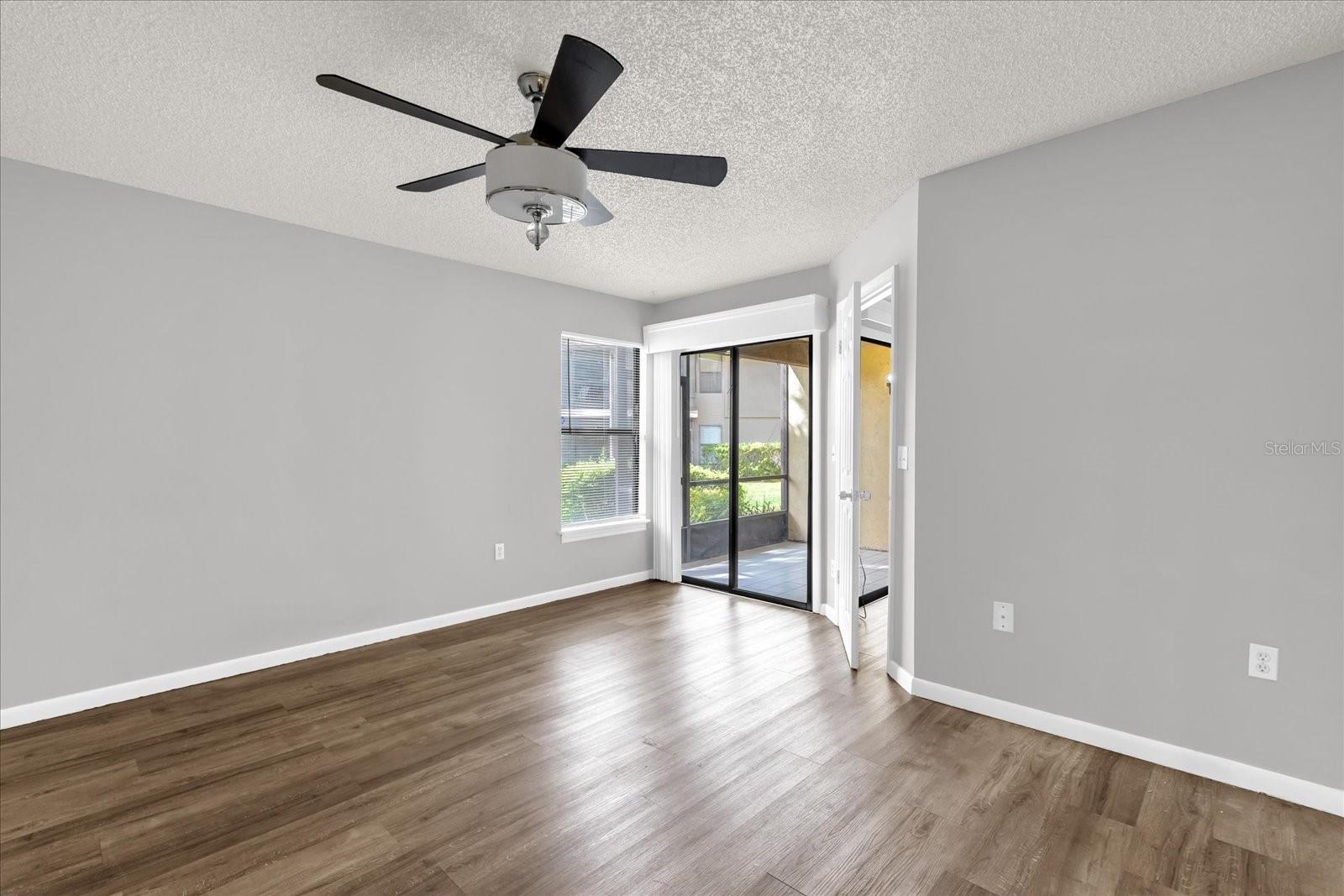 Image 12 of 43 For 3012 Semoran Boulevard G5