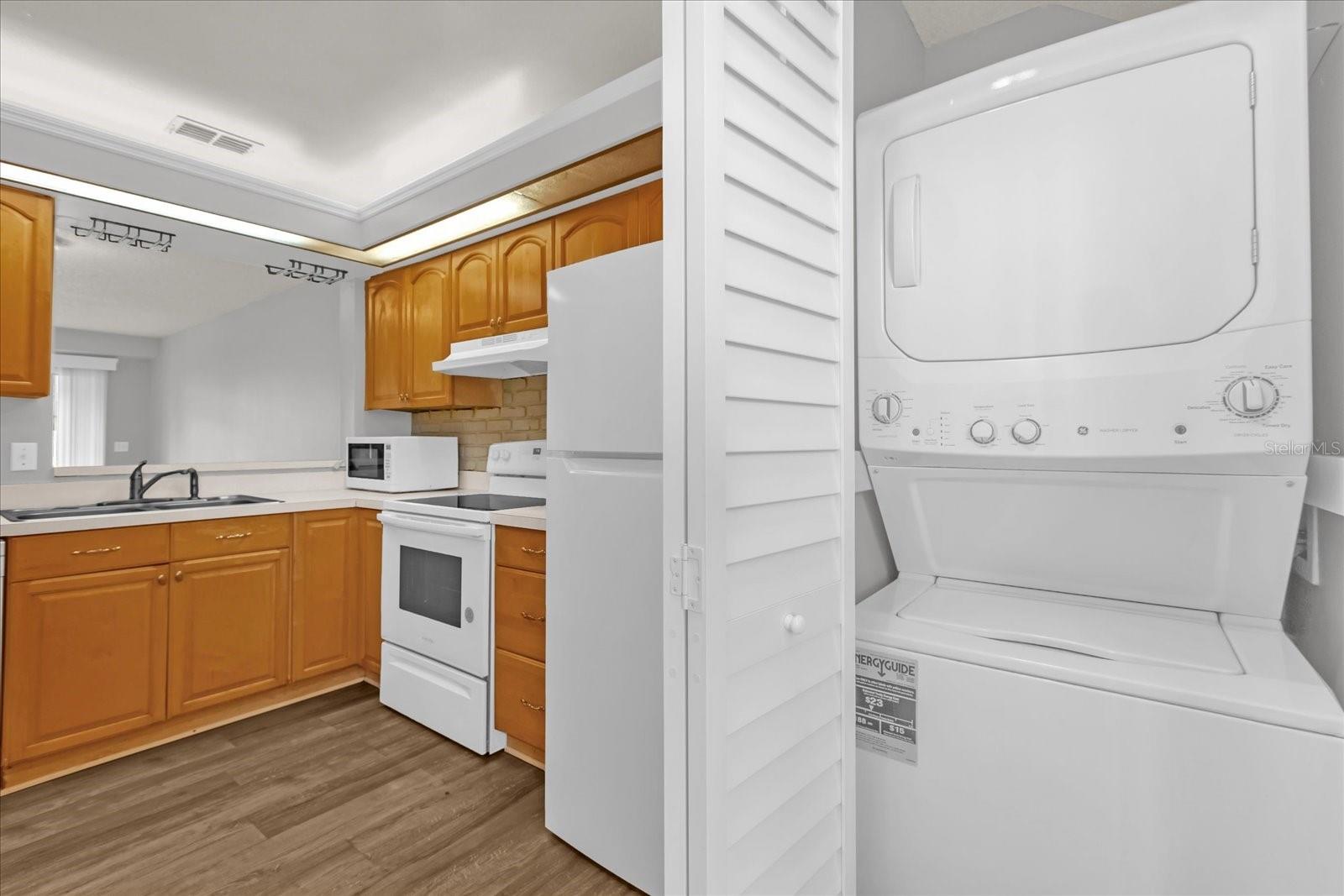 Image 7 of 43 For 3012 Semoran Boulevard G5