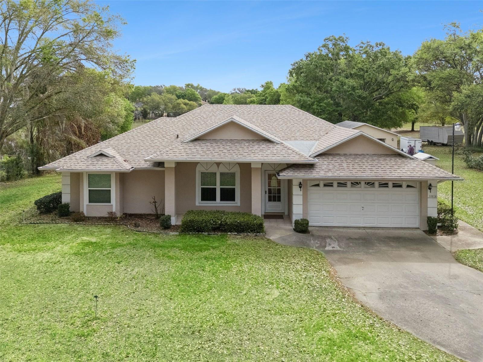 Details for 10010 Lakeshore Drive, CLERMONT, FL 34711