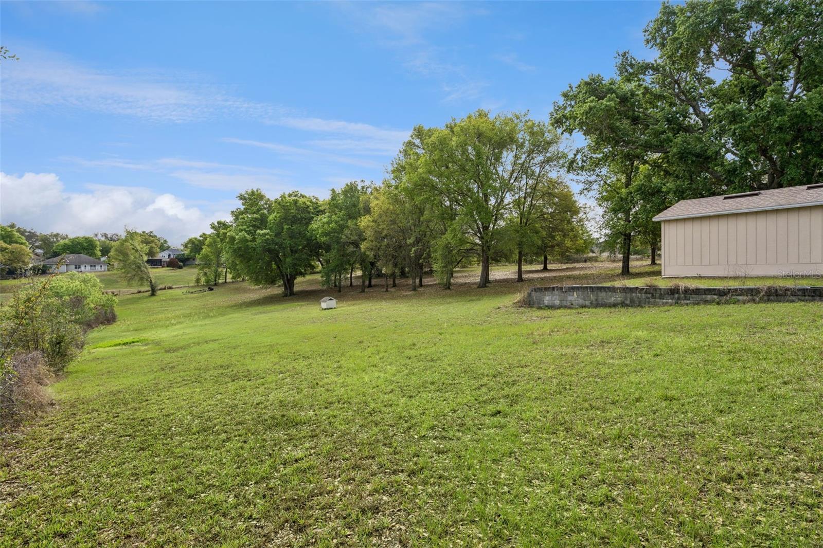 Image 24 of 34 For 10010 Lakeshore Drive