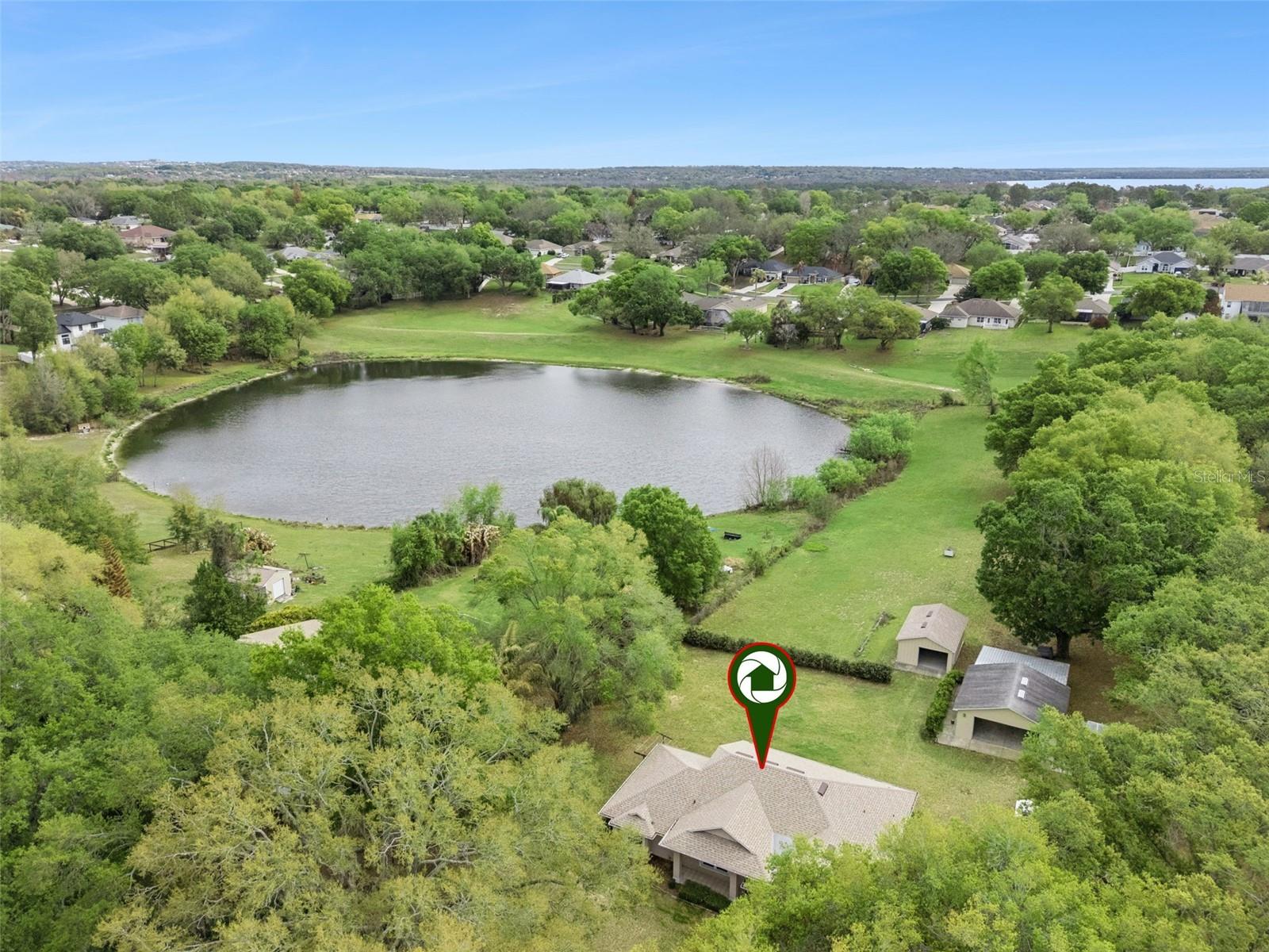 Image 33 of 34 For 10010 Lakeshore Drive