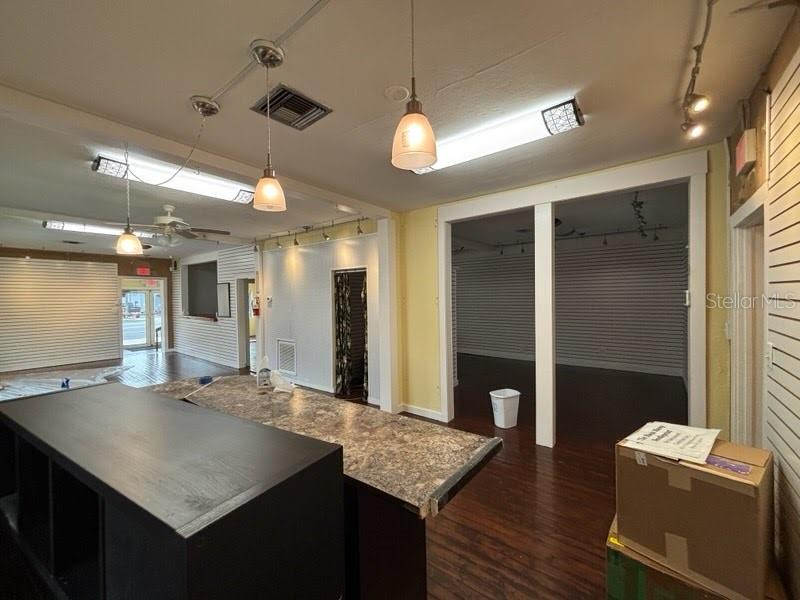 Image 23 of 25 For 1201 Fairbanks Avenue