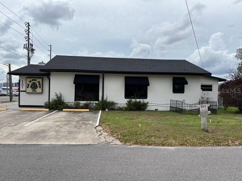 Image 7 of 25 For 1201 Fairbanks Avenue