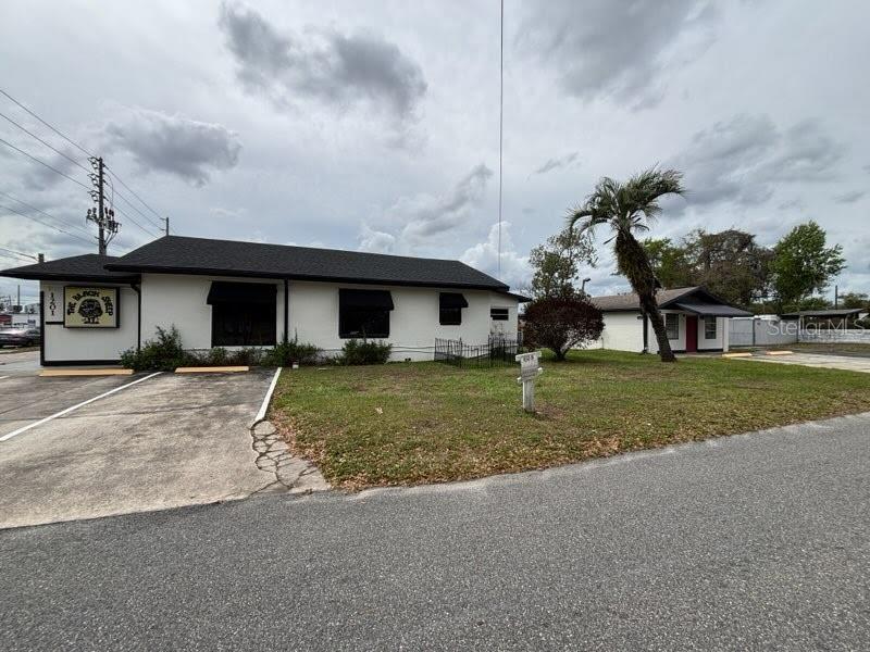 Image 8 of 25 For 1201 Fairbanks Avenue