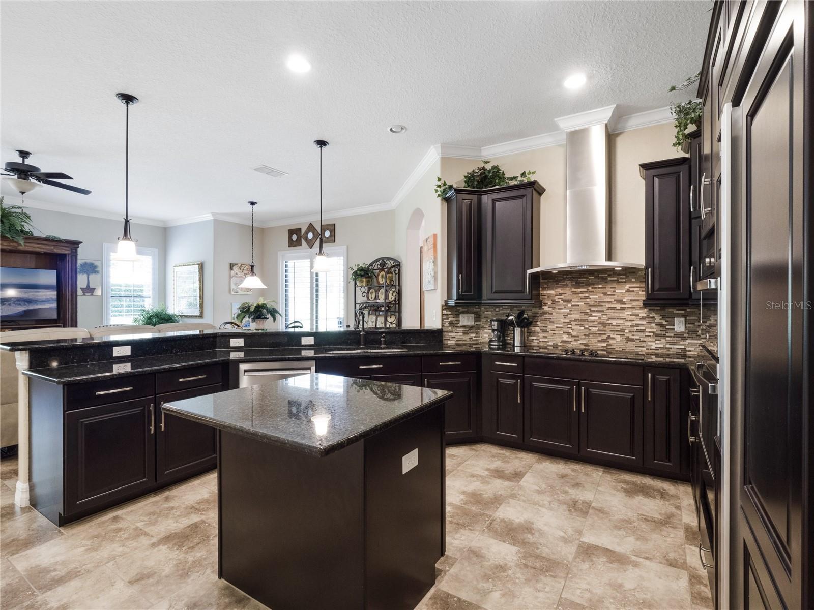 Image 18 of 58 For 32551 Hawks Lake Lane