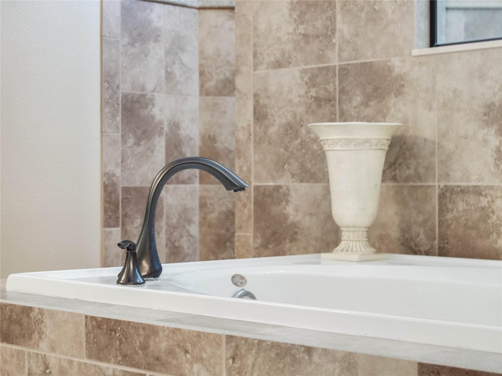 Image 33 of 58 For 32551 Hawks Lake Lane