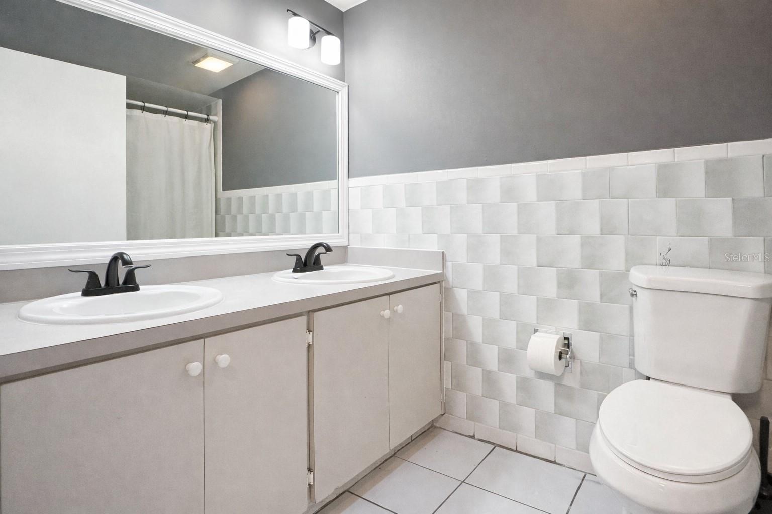 Image 15 of 60 For 7439 Wayland Boulevard