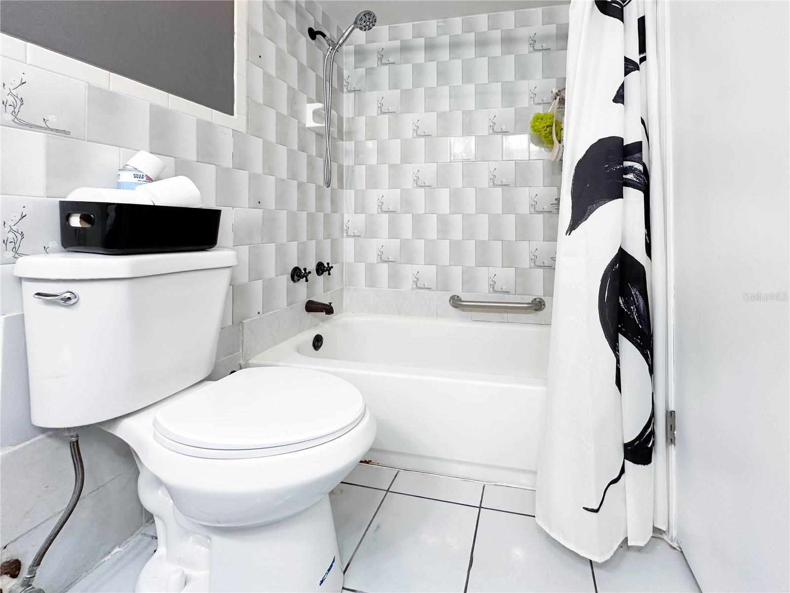 Image 36 of 60 For 7439 Wayland Boulevard