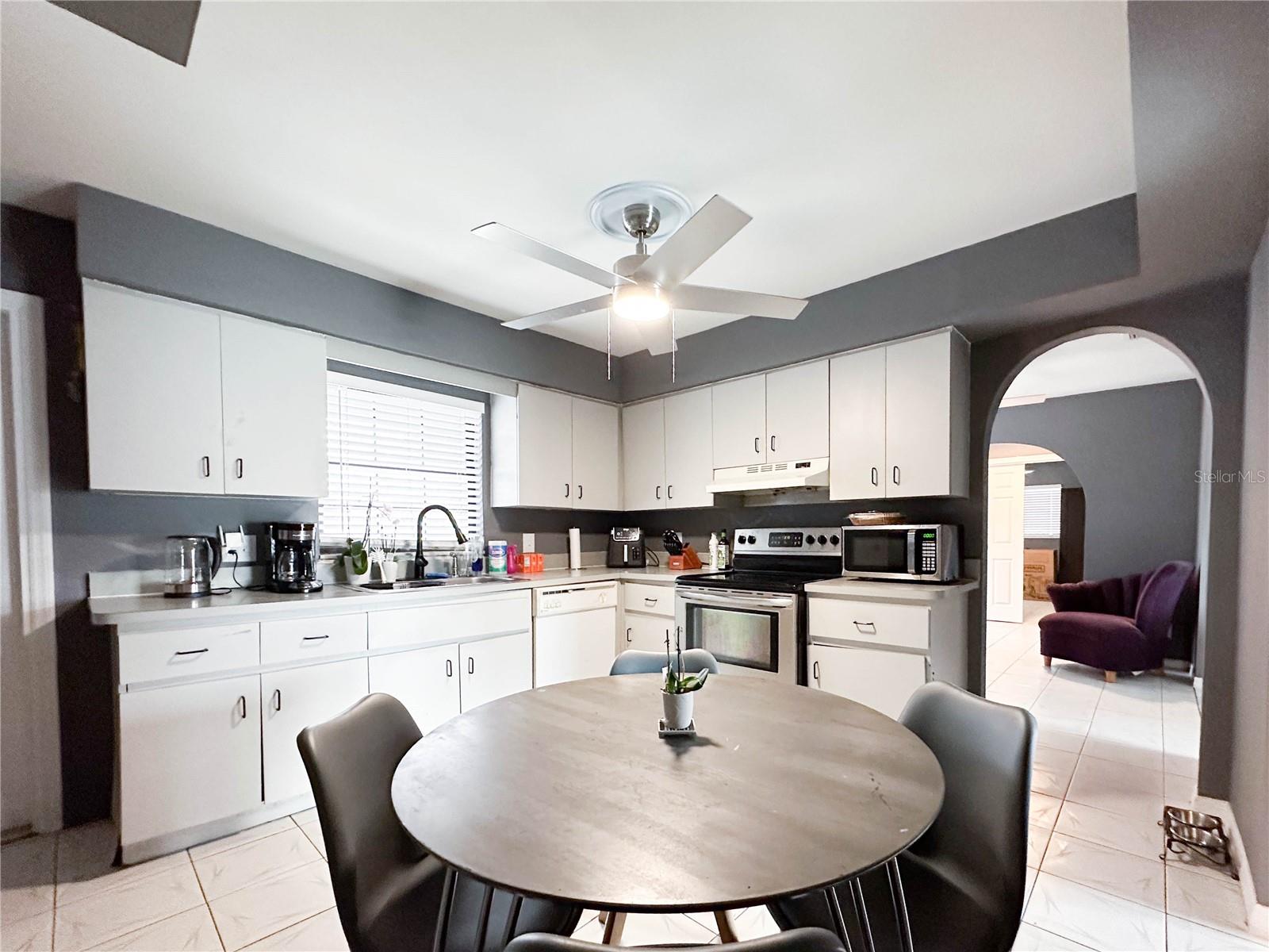 Image 38 of 60 For 7439 Wayland Boulevard